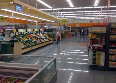 Interior supermercado